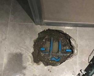 青白江阳台漏水维修公司分享下暖气管道漏水的原因有哪些